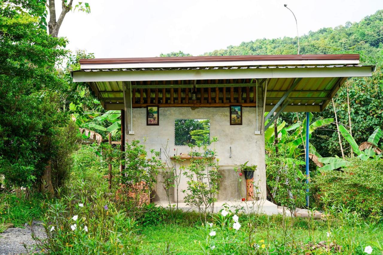 True Nature Chiang Mai - Yoga & Meditation Homestay Retreat מראה חיצוני תמונה