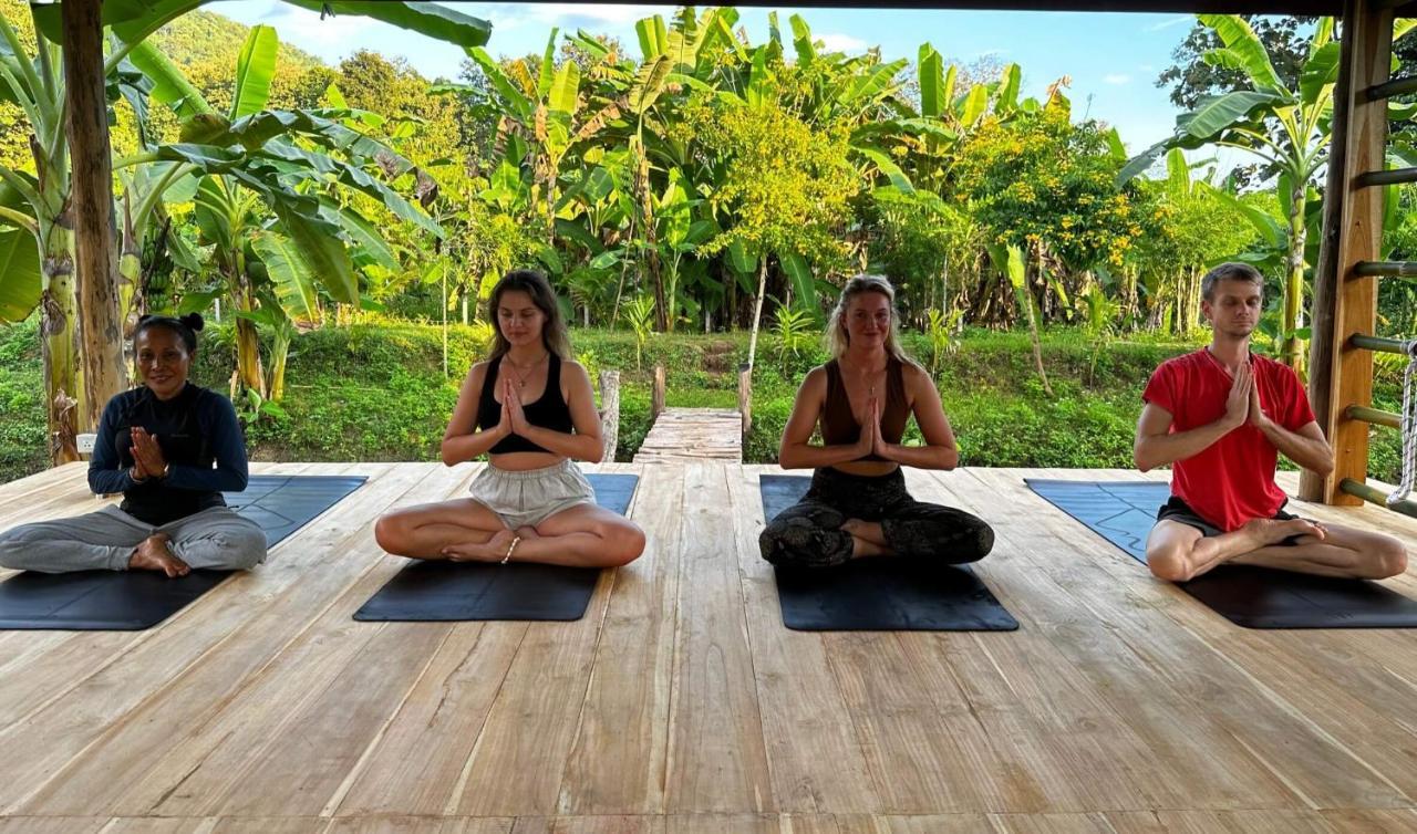 True Nature Chiang Mai - Yoga & Meditation Homestay Retreat מראה חיצוני תמונה